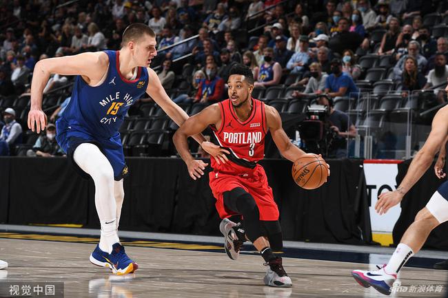 更是俱乐部 更是俱乐部